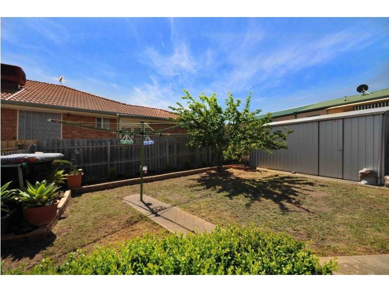 15 Clematis Court, Meadow Heights VIC 3048