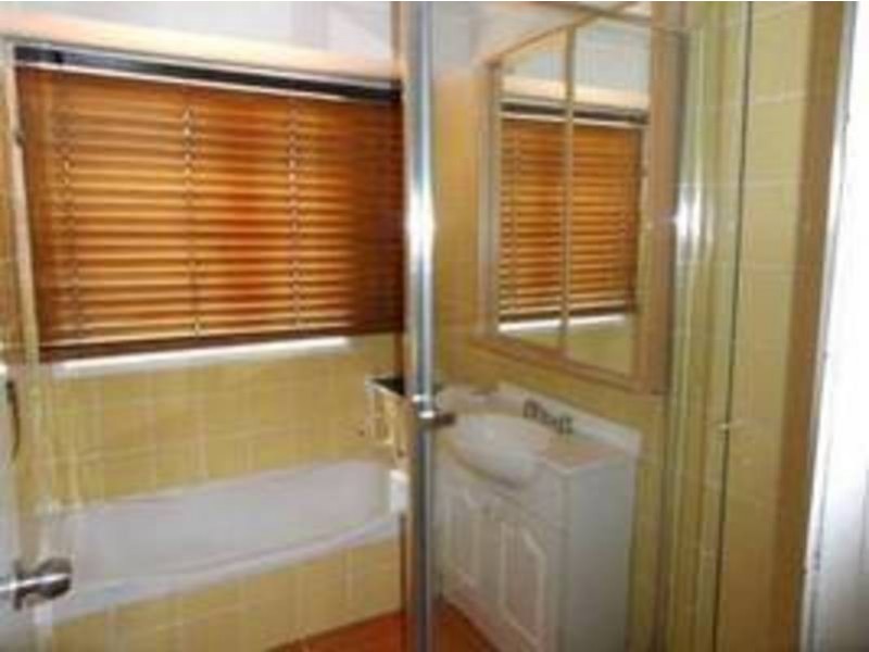 1 Telford Court, Meadow Heights VIC 3048