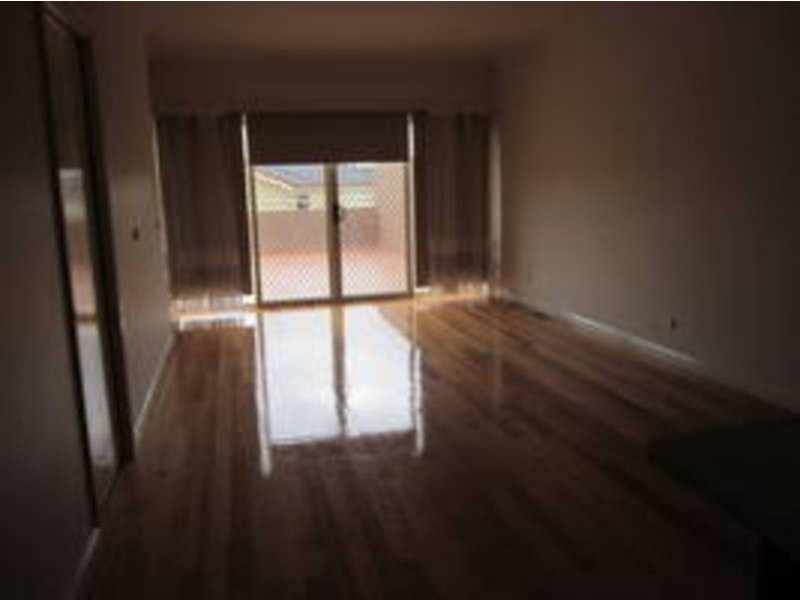 3/29-31  Ashleigh Crescent, Meadow Heights VIC 3048