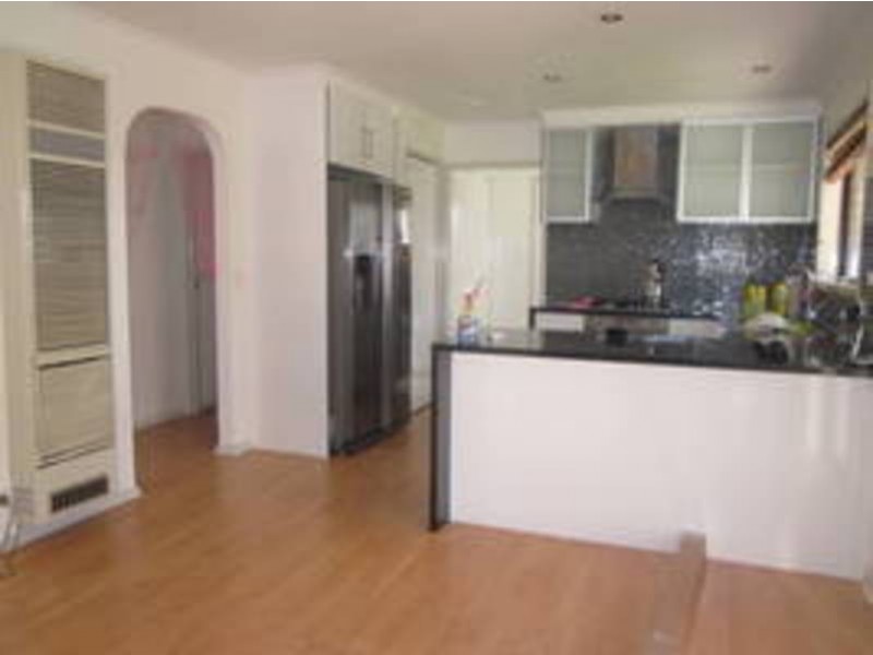 27 Wheatley Avenue, Roxburgh Park VIC 3064