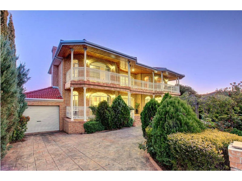 16 Aberdeen Avenue, Greenvale VIC 3059