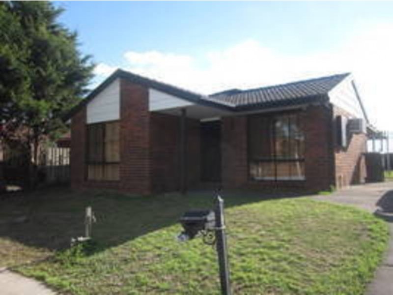 27 Wheatley Avenue, Roxburgh Park VIC 3064