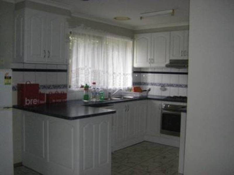 15 Haddon Circuit, Meadow Heights VIC 3048