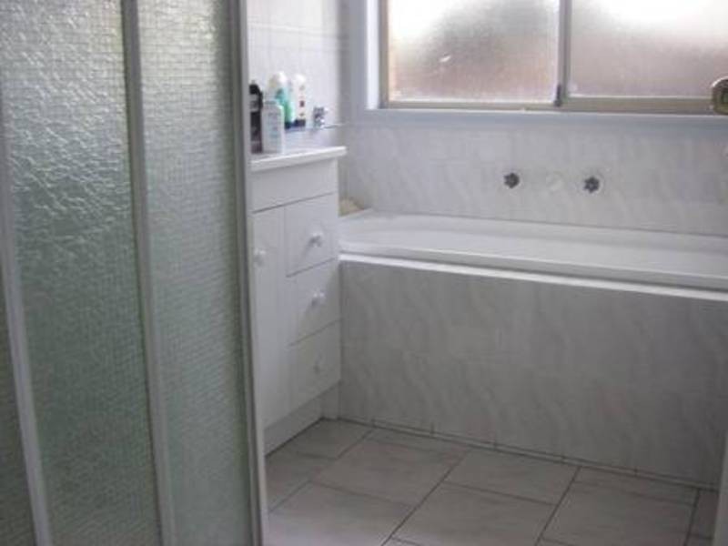 10 Woodworth Court, Roxburgh Park VIC 3064