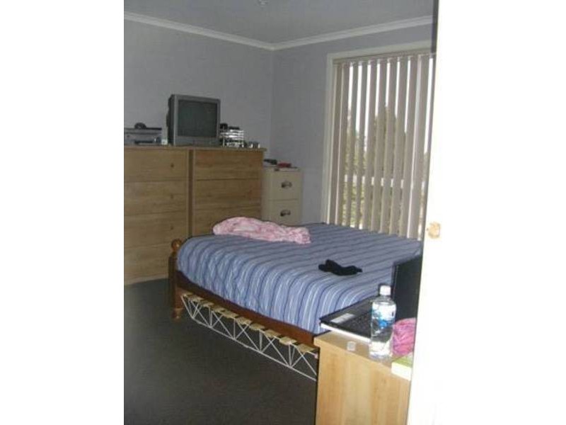 10 Themeda Court, Meadow Heights VIC 3048