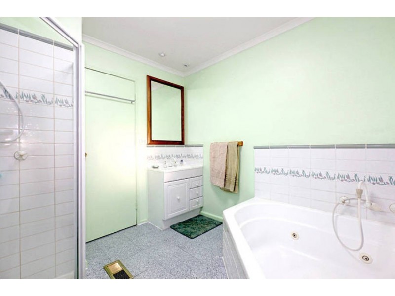 5 Tongio Court, Broadmeadows TAS 7330