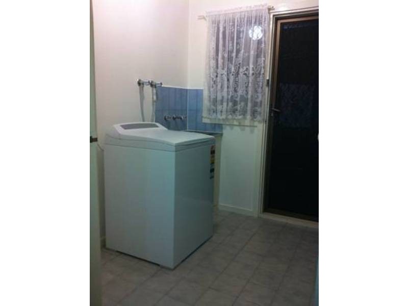 1/10 Ashleigh Crescent, Meadow Heights VIC 3048