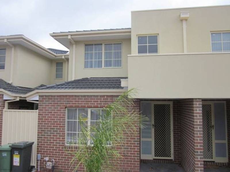 3/29-31  Ashleigh Crescent, Meadow Heights VIC 3048