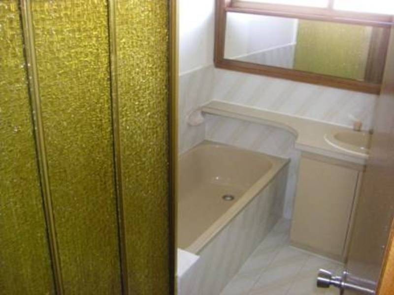 13 Nicholson Crescent, Meadow Heights VIC 3048