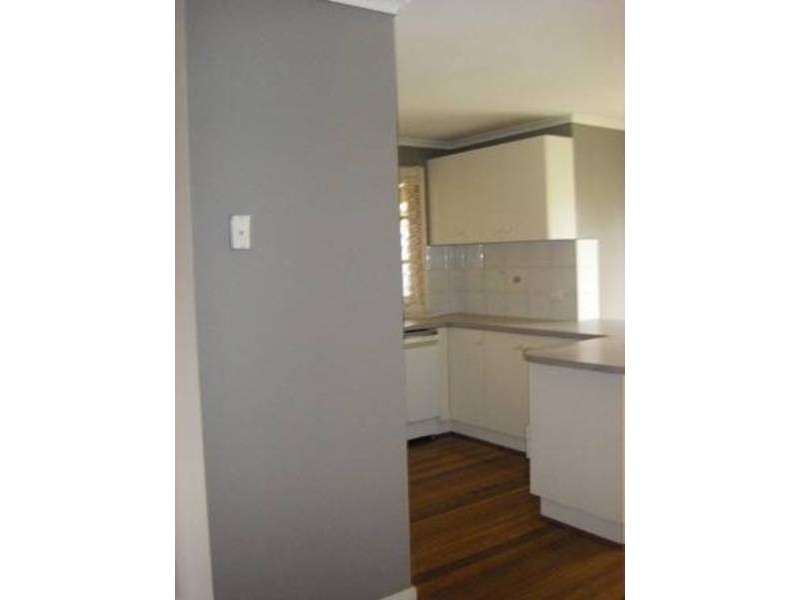 14 Linden Close, Meadow Heights VIC 3048