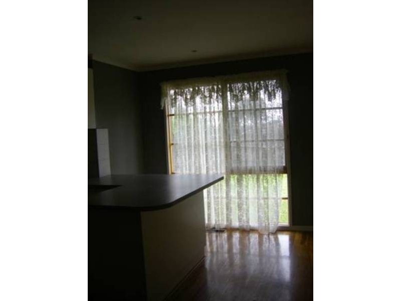 14 Linden Close, Meadow Heights VIC 3048