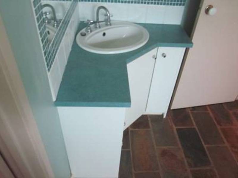 16 Parkinson Way, Roxburgh Park VIC 3064