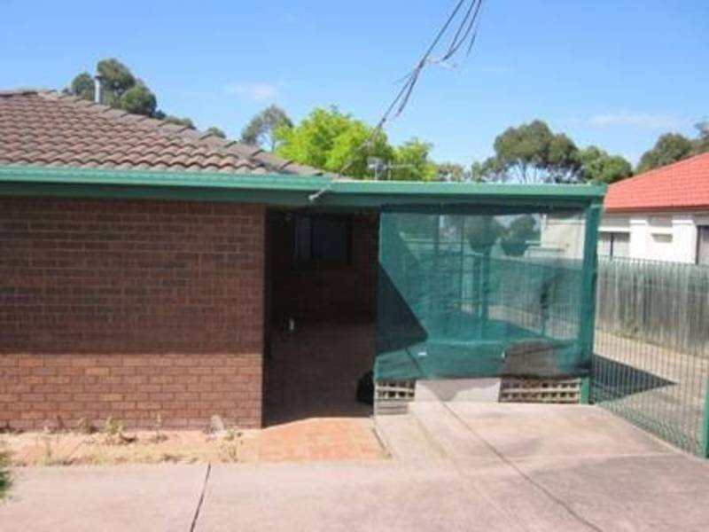 16 Parkinson Way, Roxburgh Park VIC 3064