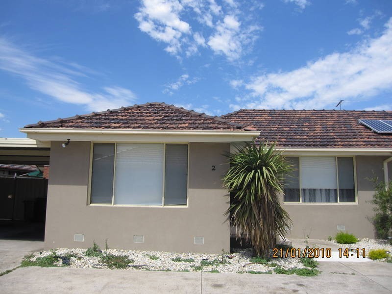 2/5 Edmund Street, Dallas VIC 3047