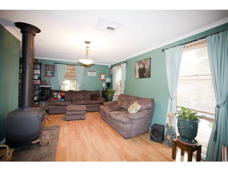 5 Kenley Court, Meadow Heights VIC 3048