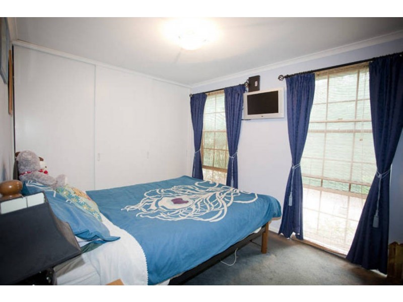 5 Kenley Court, Meadow Heights VIC 3048