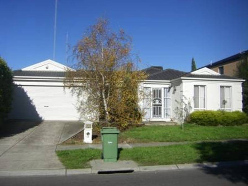 48 Rio Grande Drive, Roxburgh Park VIC 3064