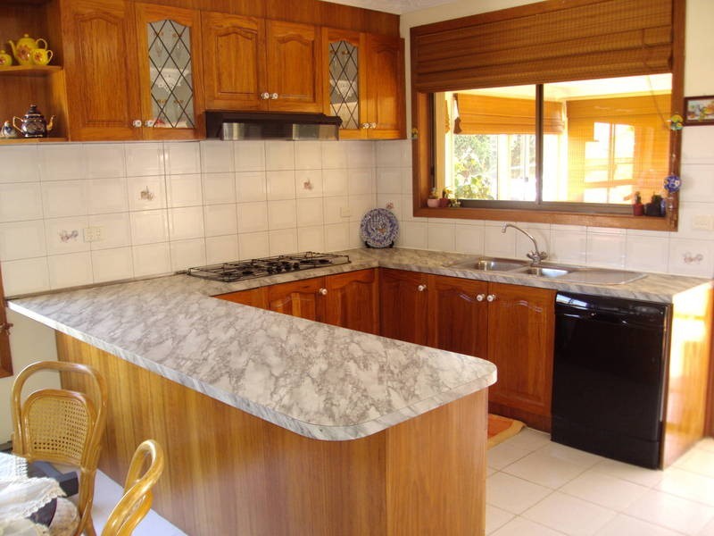 14 Dillwynia Place, Meadow Heights VIC 3048