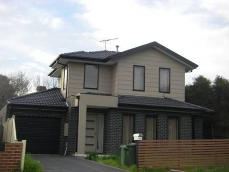 31 Shankland Boulevard, Meadow Heights VIC 3048