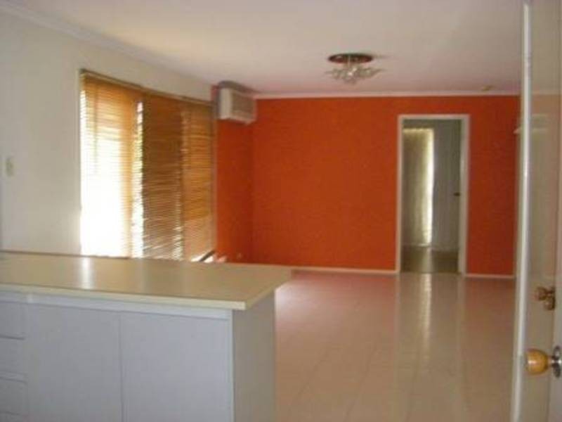 5 Bronco Court, Meadow Heights VIC 3048