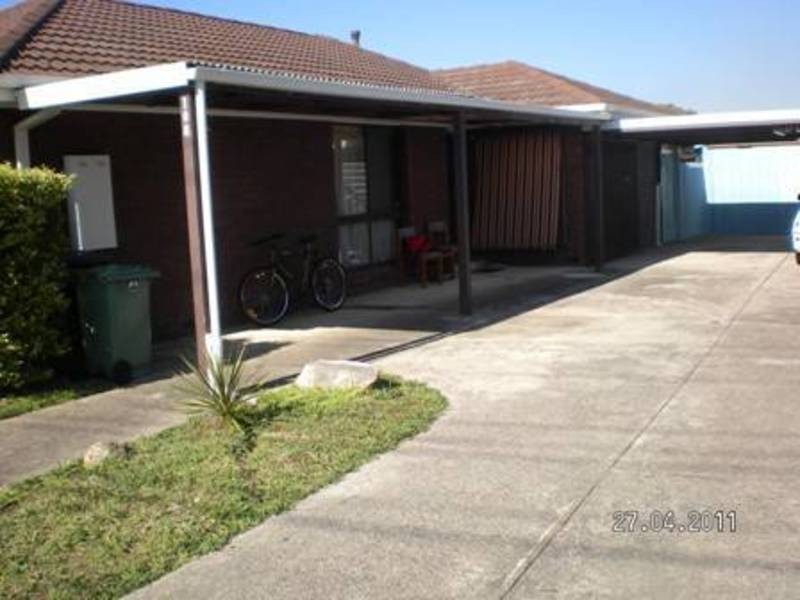 108 Rokewood Crescent, Meadow Heights VIC 3048