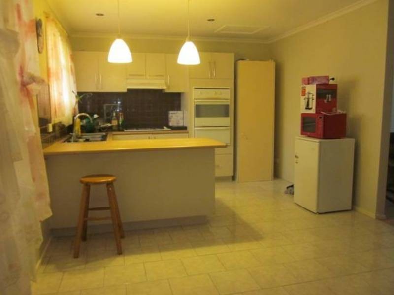 6/6 Shankland Boulevard, Meadow Heights VIC 3048