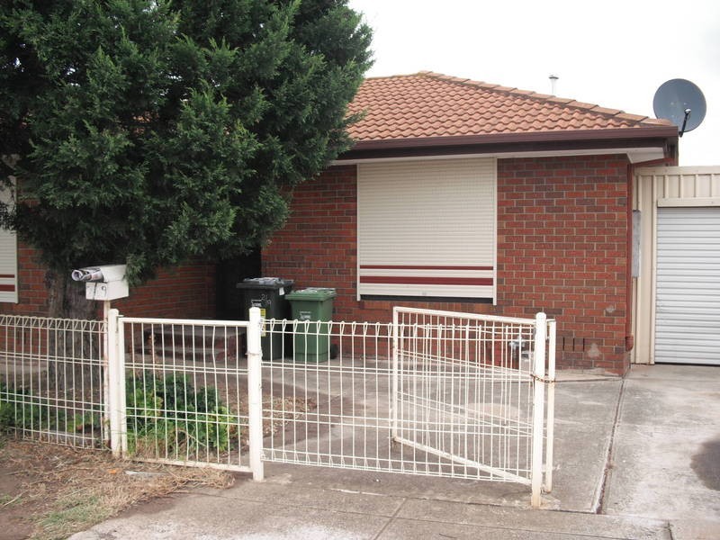 2/19 Mitchell Crescent, Meadow Heights VIC 3048