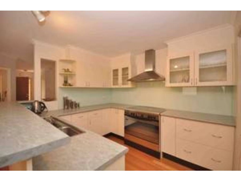 150 Lightwood Crescent, Meadow Heights VIC 3048