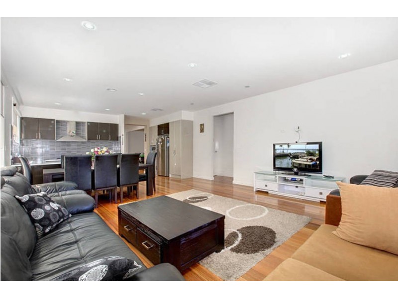 4 Somersby Road, Craigieburn VIC 3064