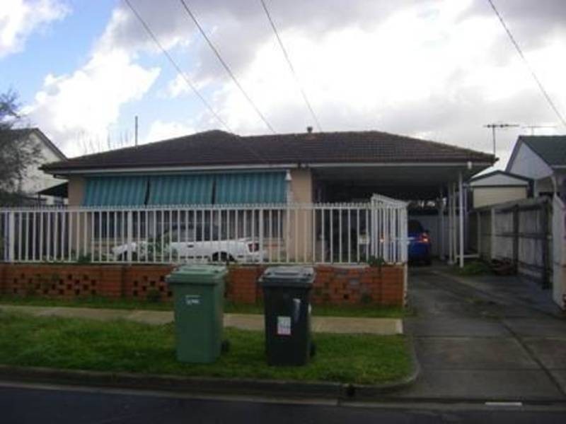 18 Westmere Cresent, Coolaroo VIC 3048