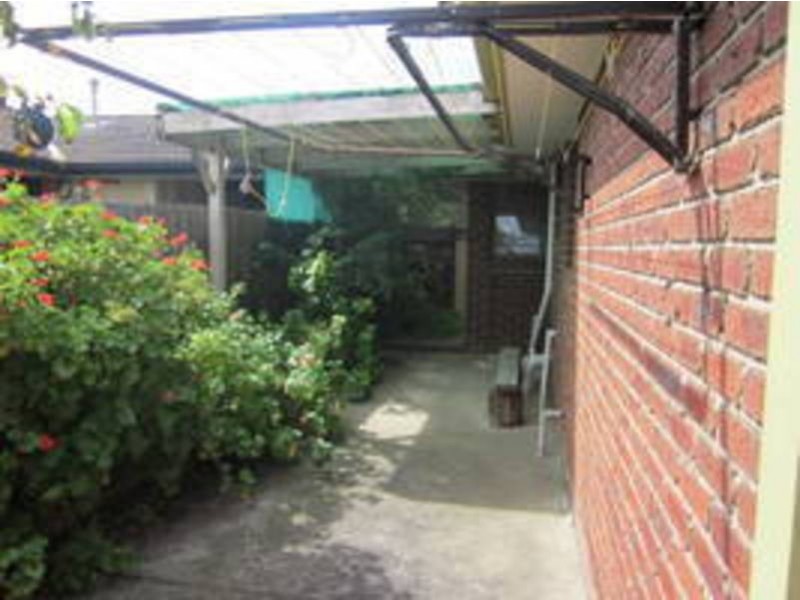 11 Hibiscus Close, Meadow Heights VIC 3048