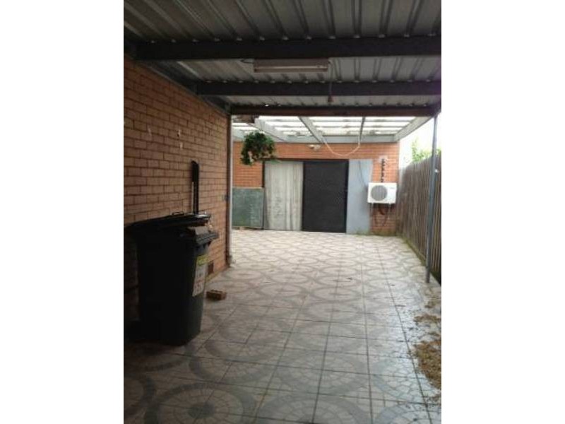 5 Mortlake Avenue, Dallas VIC 3047