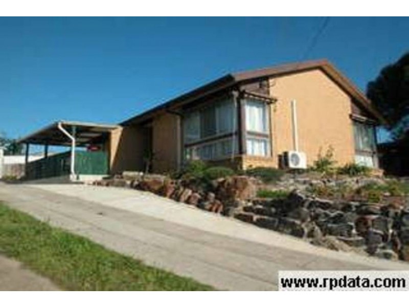 10 Lubcek Court, Meadow Heights VIC 3048