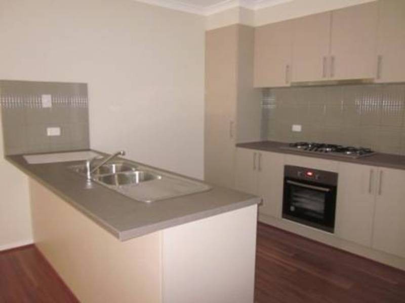 6 Rivette Street, Craigieburn VIC 3064