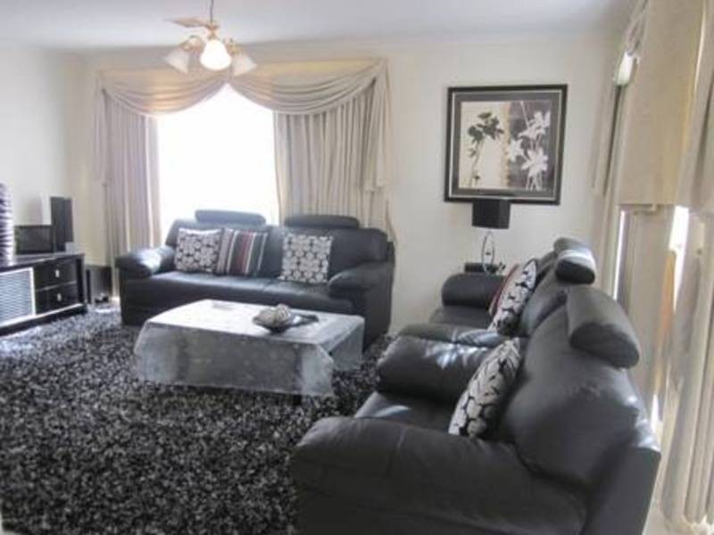 6 Yatton Place, Craigieburn VIC 3064