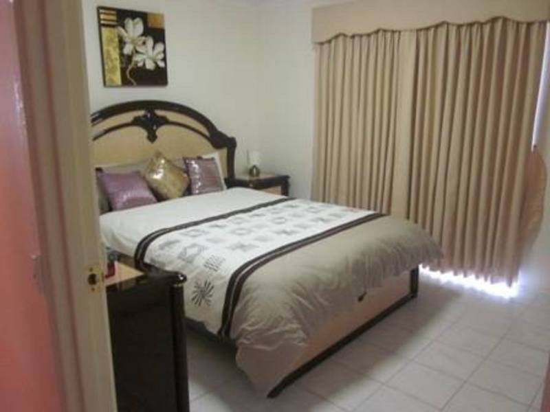 6 Yatton Place, Craigieburn VIC 3064