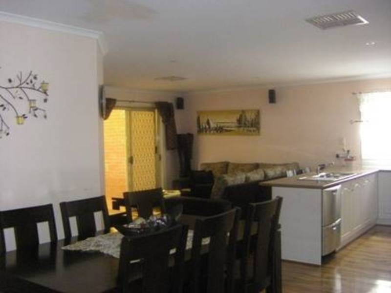 3/31 Rokewood Crescent, Meadow Heights VIC 3048