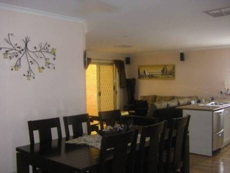 3/31 Rokewood Crescent, Meadow Heights VIC 3048