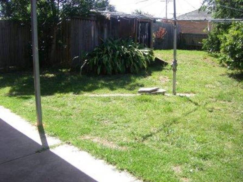 18 Westmere Crescent, Coolaroo VIC 3048