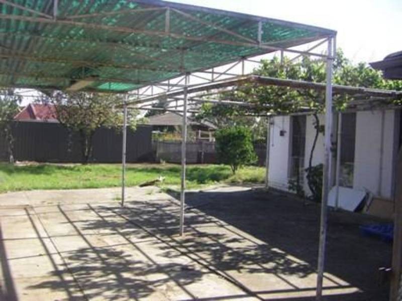 7 Bendoc Court, Meadow Heights VIC 3048