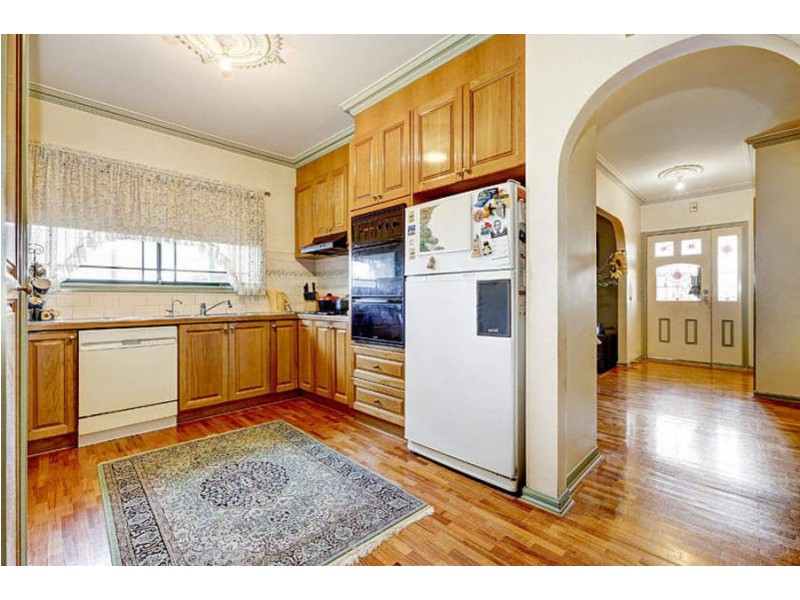 12 Lightwood Crescent, Meadow Heights VIC 3048