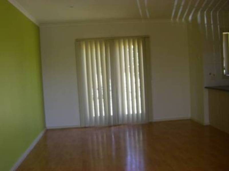 5/32 Papworth Place, Meadow Heights VIC 3048