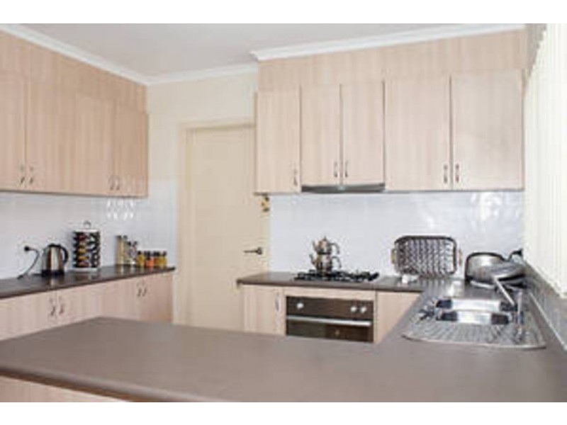 7/32 Papworth Place, Meadow Heights VIC 3048