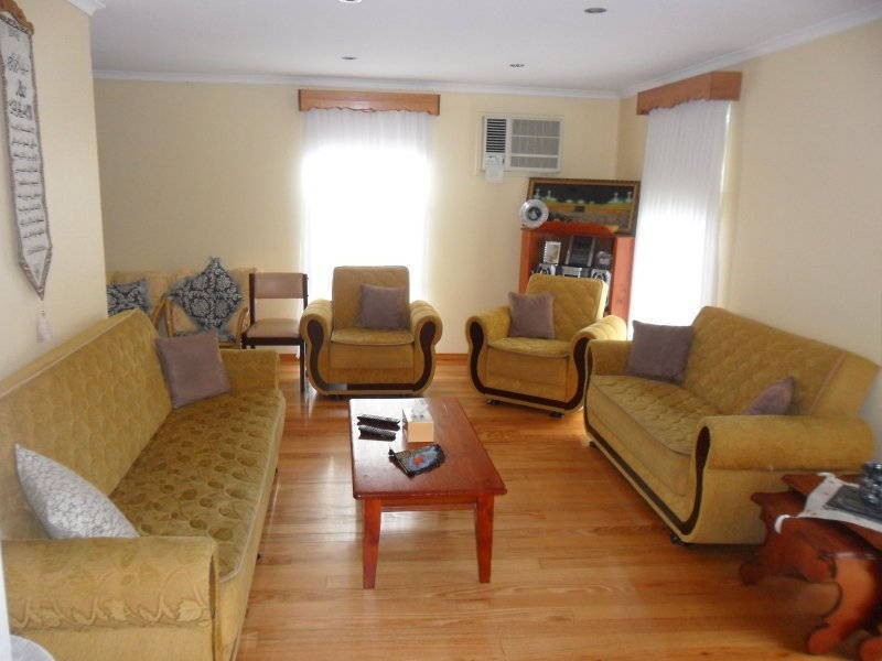 1 Navaree Court, Meadow Heights VIC 3048