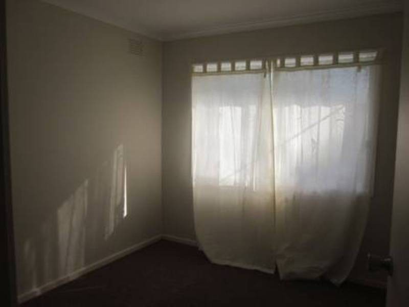 1 Humevale Court, Meadow Heights VIC 3048