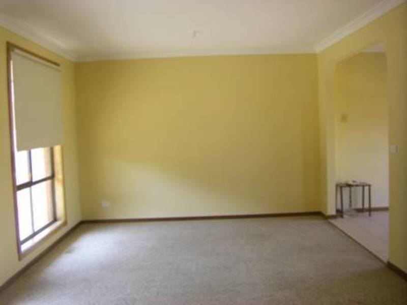 2/51 Rokewood Crescent, Meadow Heights VIC 3048