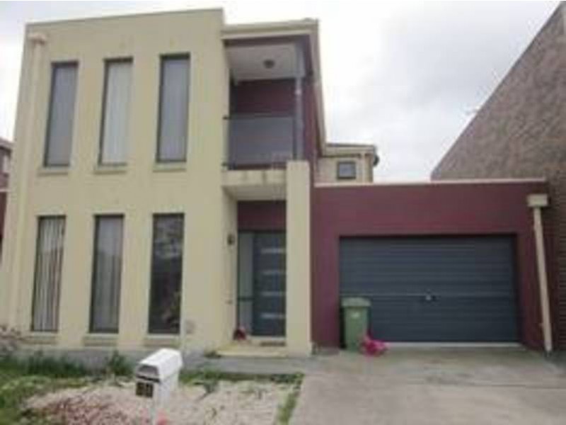 90 Hayfield Road, Roxburgh Park VIC 3064