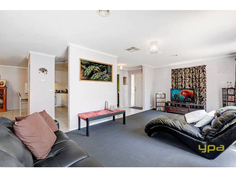 16 Morey Court, Roxburgh Park VIC 3064