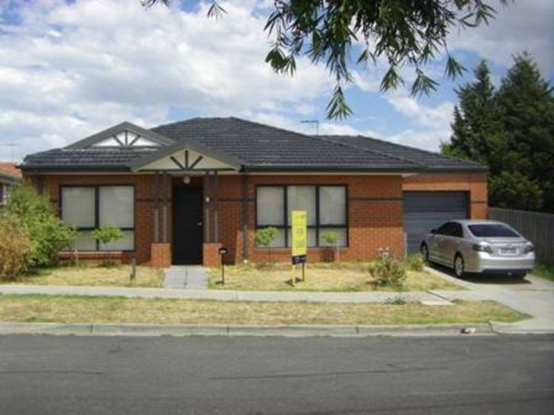 2/4 Appin Court, Meadow Heights VIC 3048