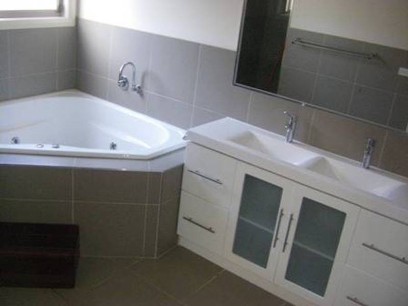 22 Brookvale Court, Roxburgh Park VIC 3064